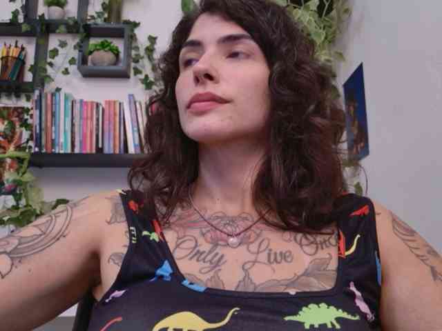 Modelo: TaliMajesty