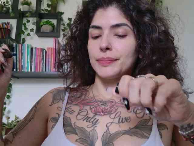 Modelo: TaliMajesty