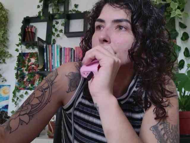 Modelo: TaliMajesty