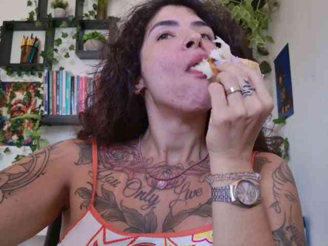 Modelo: TaliMajesty