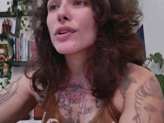 Modelo: TaliMajesty