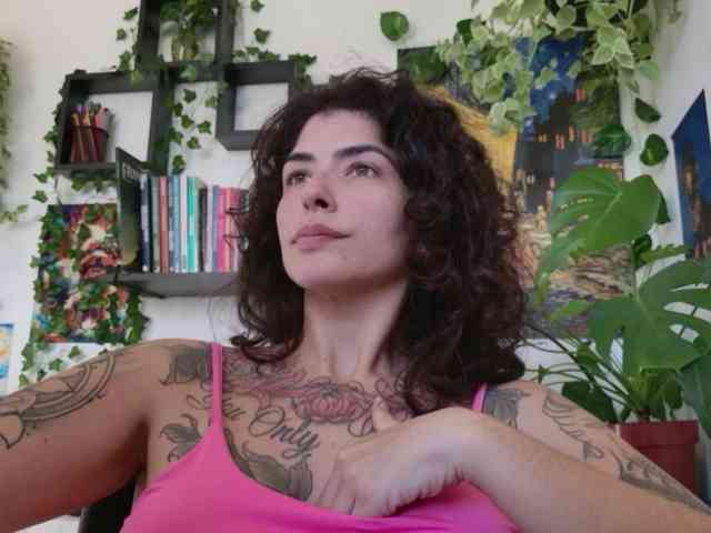 Modelo: TaliMajesty