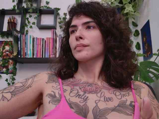 Modelo: TaliMajesty
