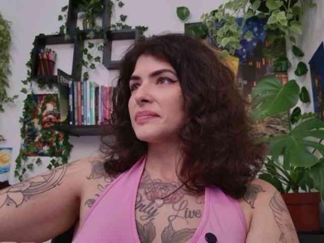 talimajesty webcam