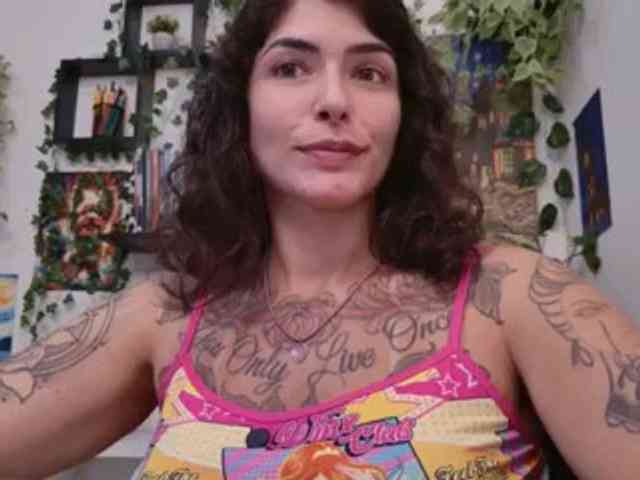 talimajesty webcam