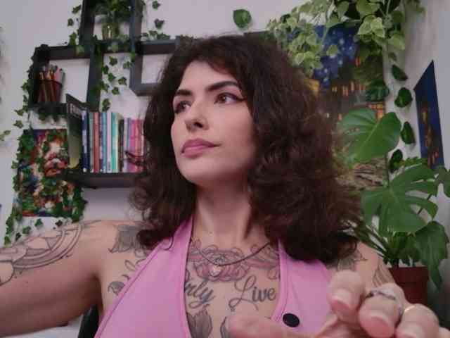 talimajesty webcam