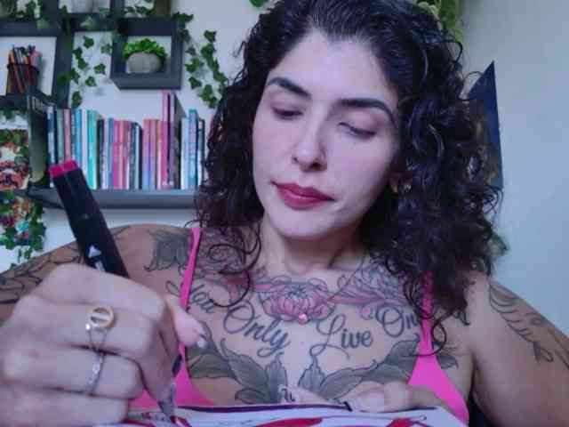 Modelo: TaliMajesty