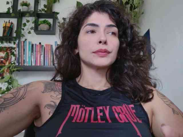 Modelo: TaliMajesty