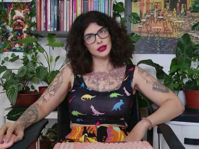 Modelo: TaliMajesty