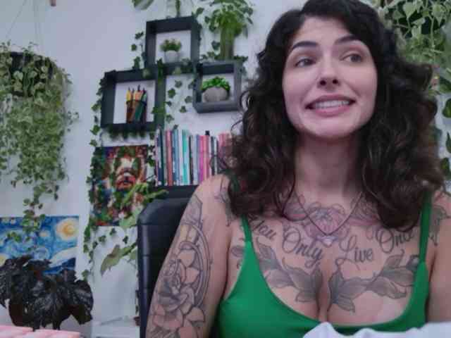 talimajesty webcam