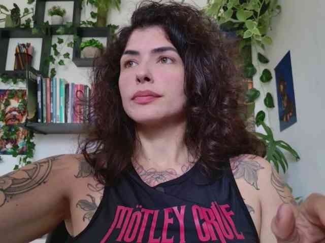 Modelo: TaliMajesty