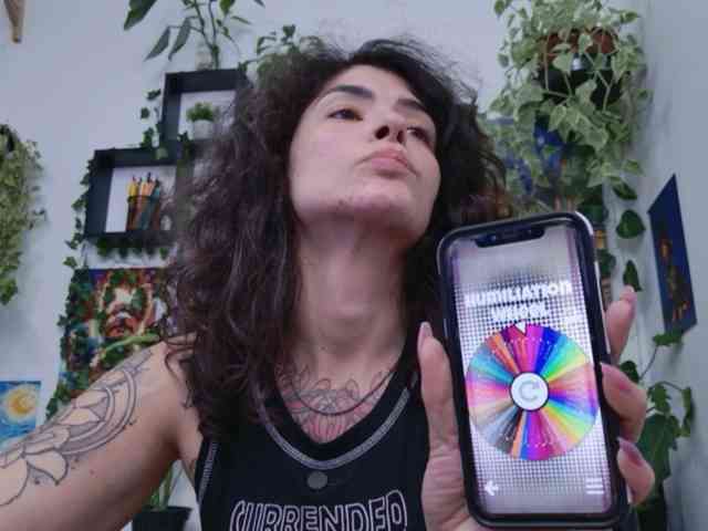 Modelo: TaliMajesty