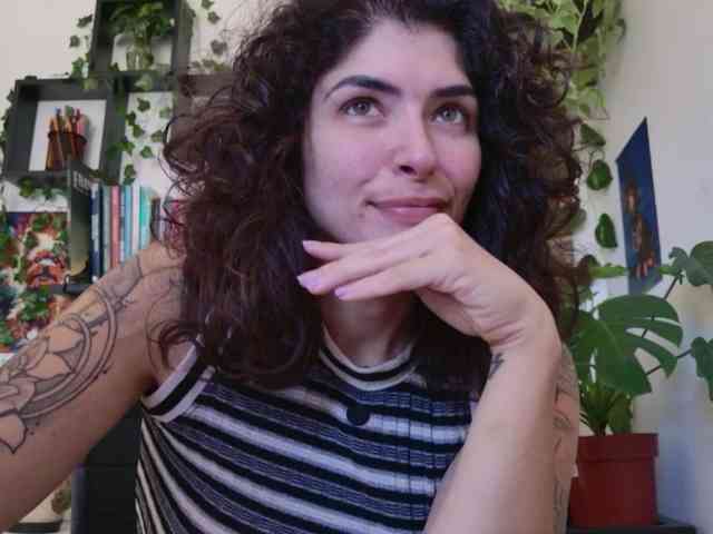 Modelo: TaliMajesty