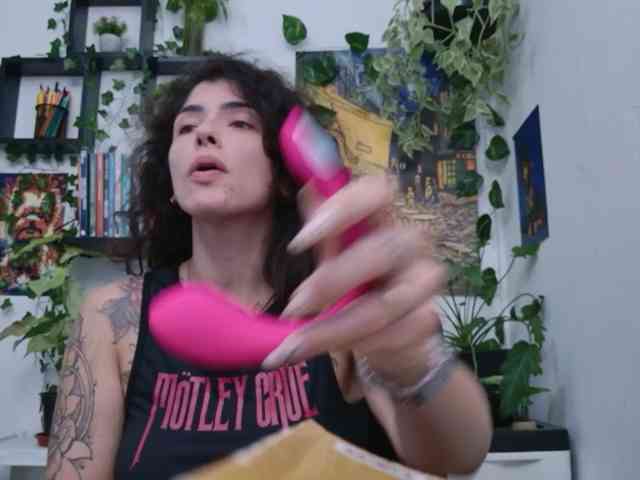 Modelo: TaliMajesty