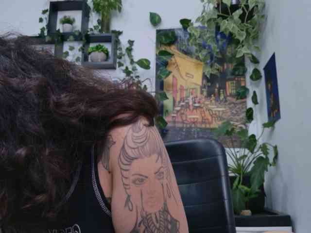 Modelo: TaliMajesty