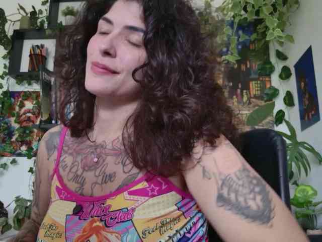 Modelo: TaliMajesty