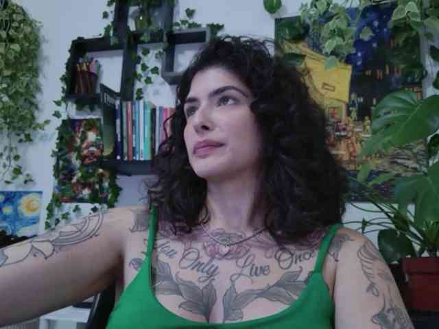talimajesty webcam