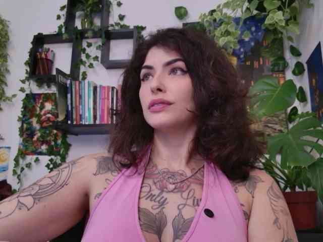 Modelo: TaliMajesty