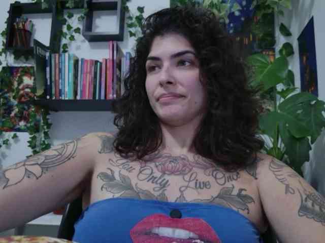 talimajesty webcam