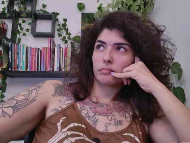 Modelo: TaliMajesty