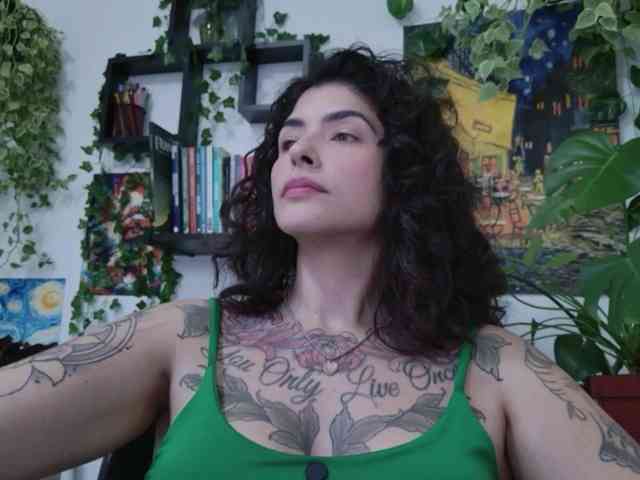 talimajesty webcam