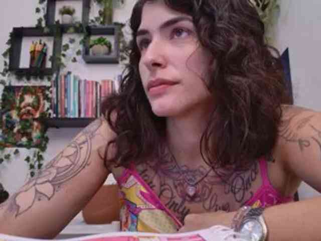 talimajesty webcam