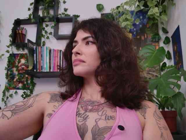 Modelo: TaliMajesty
