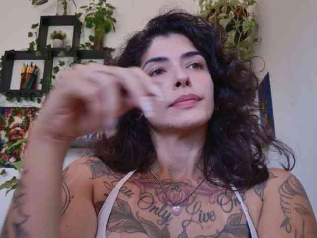 Modelo: TaliMajesty