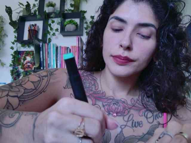Modelo: TaliMajesty