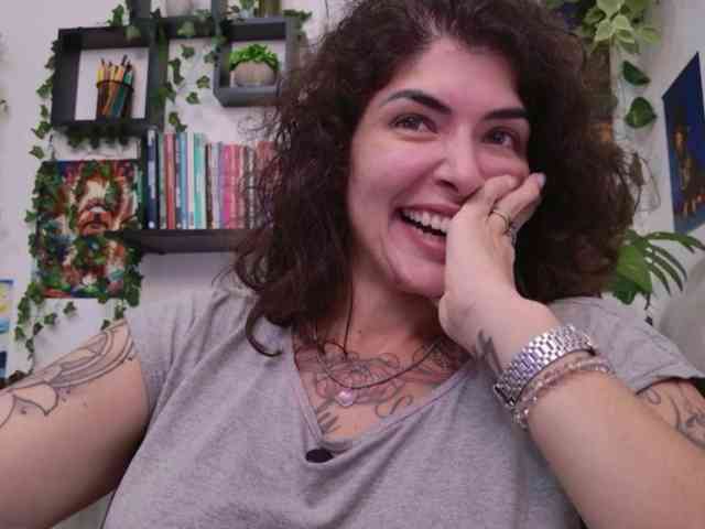 Modelo: TaliMajesty