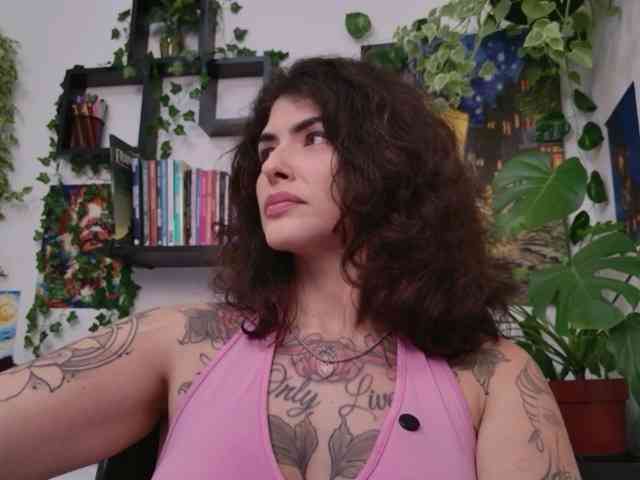 talimajesty webcam