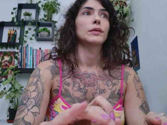Modelo: TaliMajesty