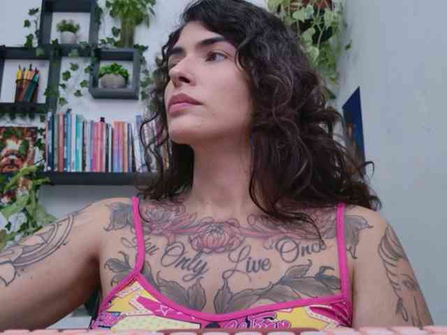Modelo: TaliMajesty