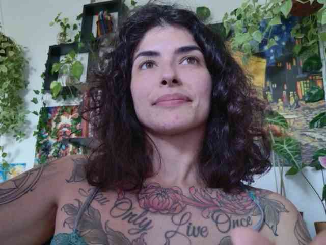 Modelo: TaliMajesty