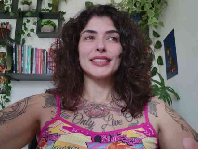 talimajesty webcam