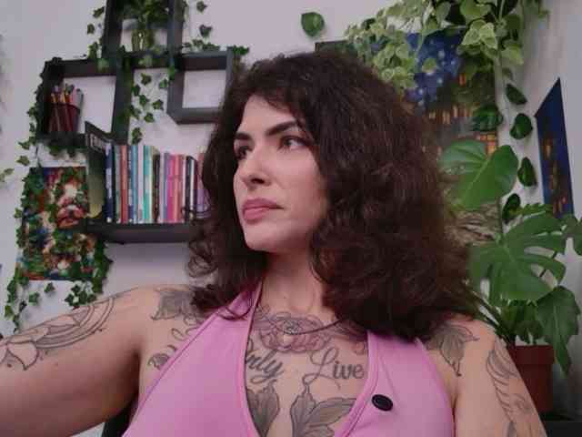 Modelo: TaliMajesty