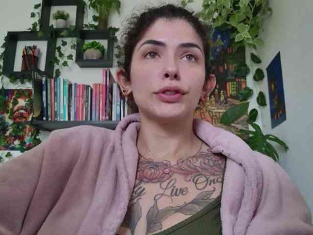 Modelo: TaliMajesty