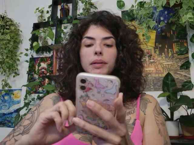 talimajesty webcam