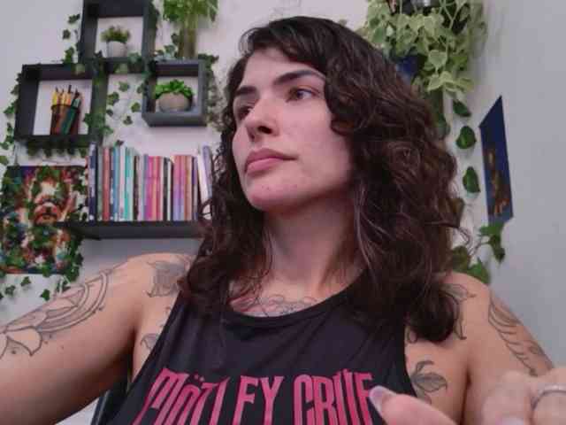 talimajesty webcam