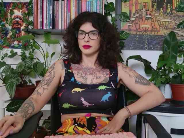 Modelo: TaliMajesty