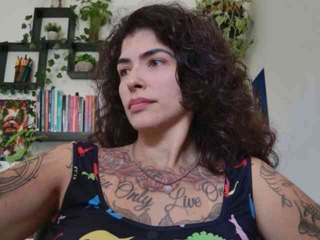 Modelo: TaliMajesty