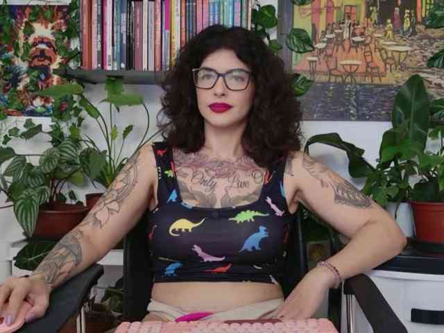 Modelo: TaliMajesty