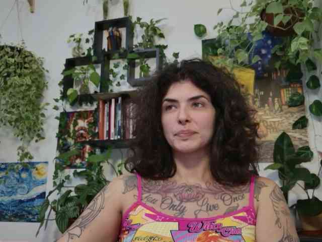 talimajesty webcam