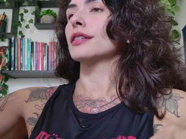 Modelo: TaliMajesty