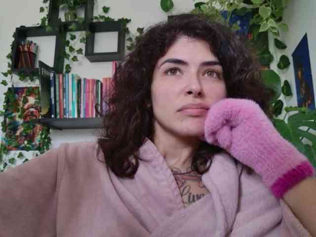 talimajesty webcam