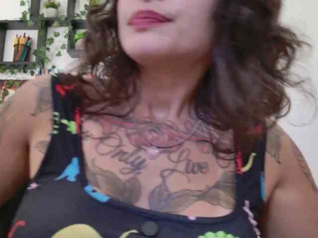 Modelo: TaliMajesty