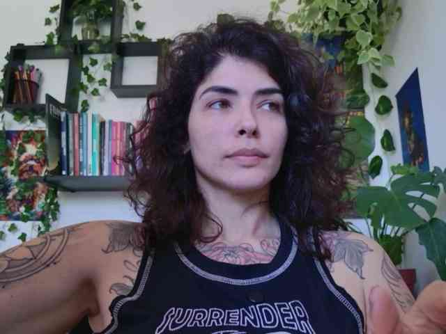 Modelo: TaliMajesty