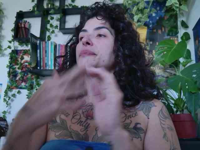Modelo: TaliMajesty