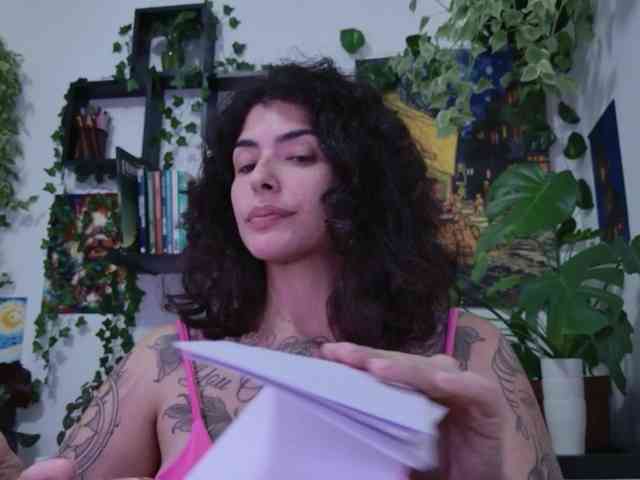 talimajesty webcam