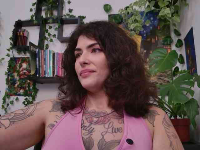 Modelo: TaliMajesty
